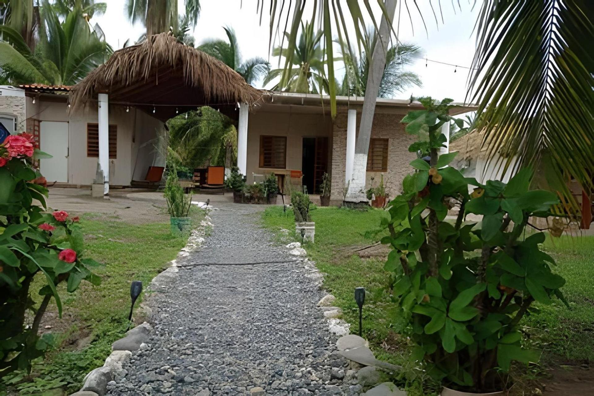 Casa Las Palmas Playa La Saladita Zihuatanejo Exterior photo