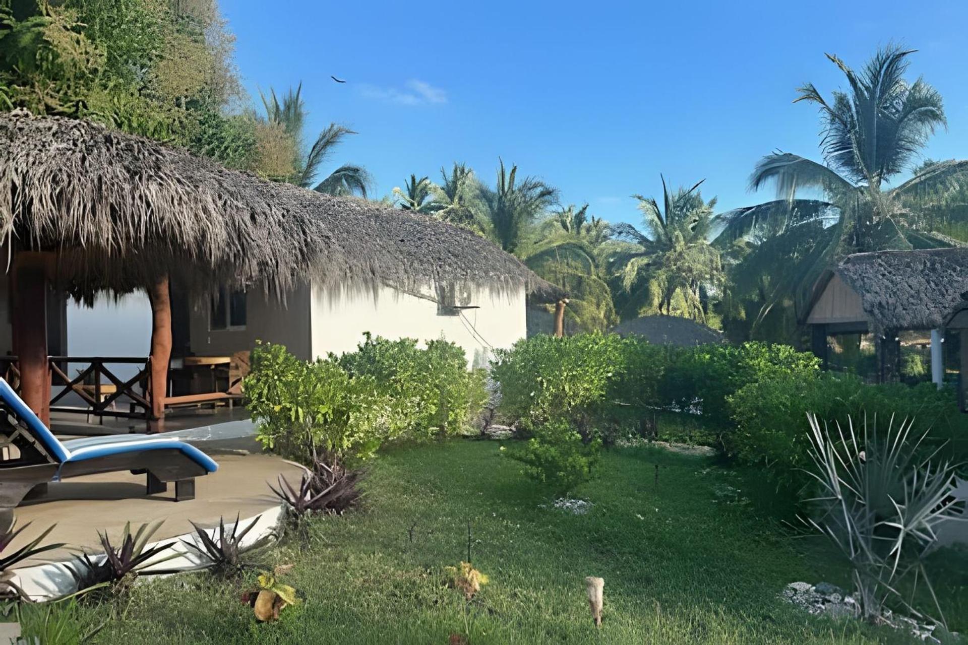 Casa Las Palmas Playa La Saladita Zihuatanejo Exterior photo